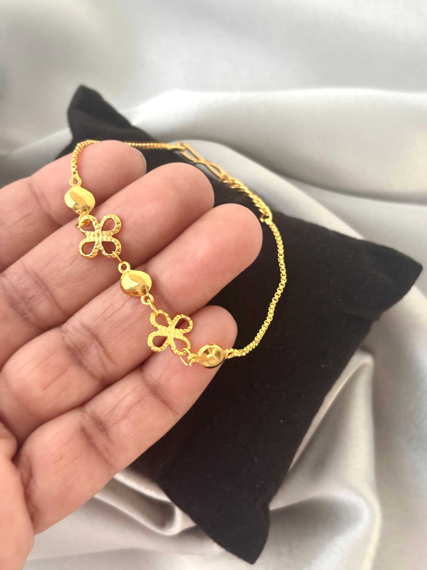 Gold-Plated Filigree Heart Bracelet