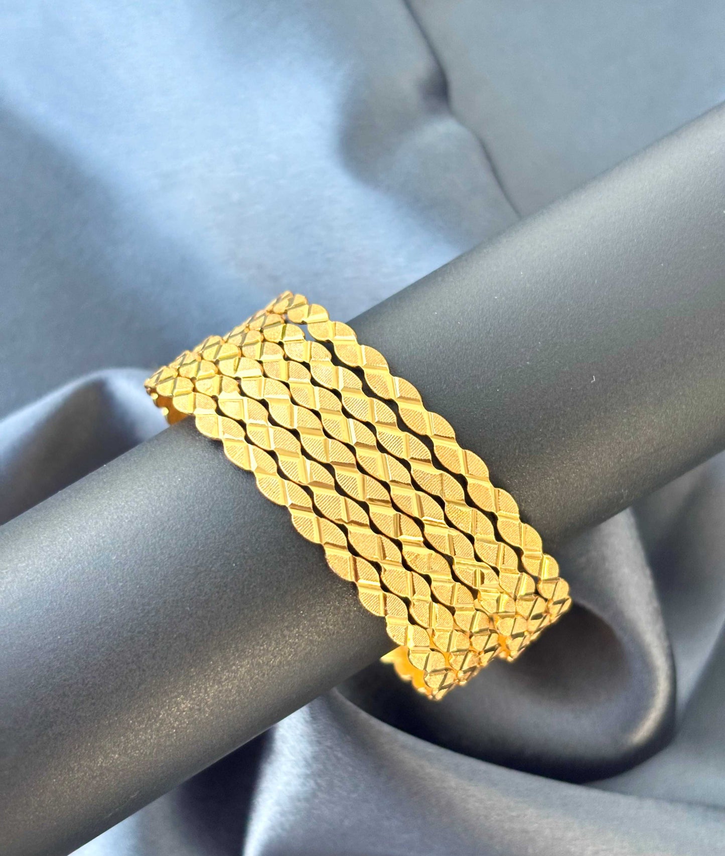 Matt Kambi Bangles Size 2.6
