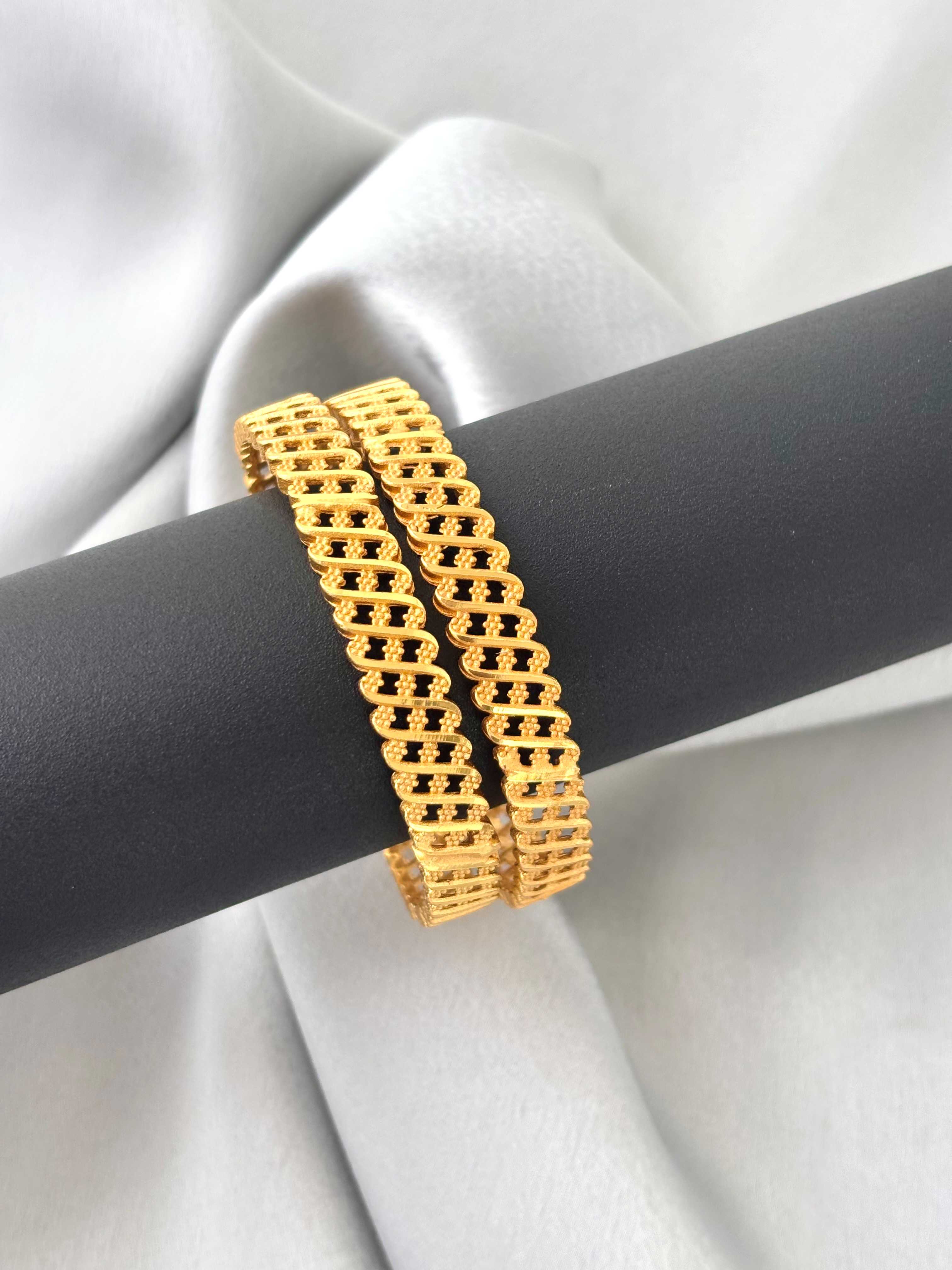 S-Link Textured Gold-Plated Bangles