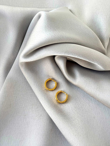 Classic Polished Gold-Plated Huggies
