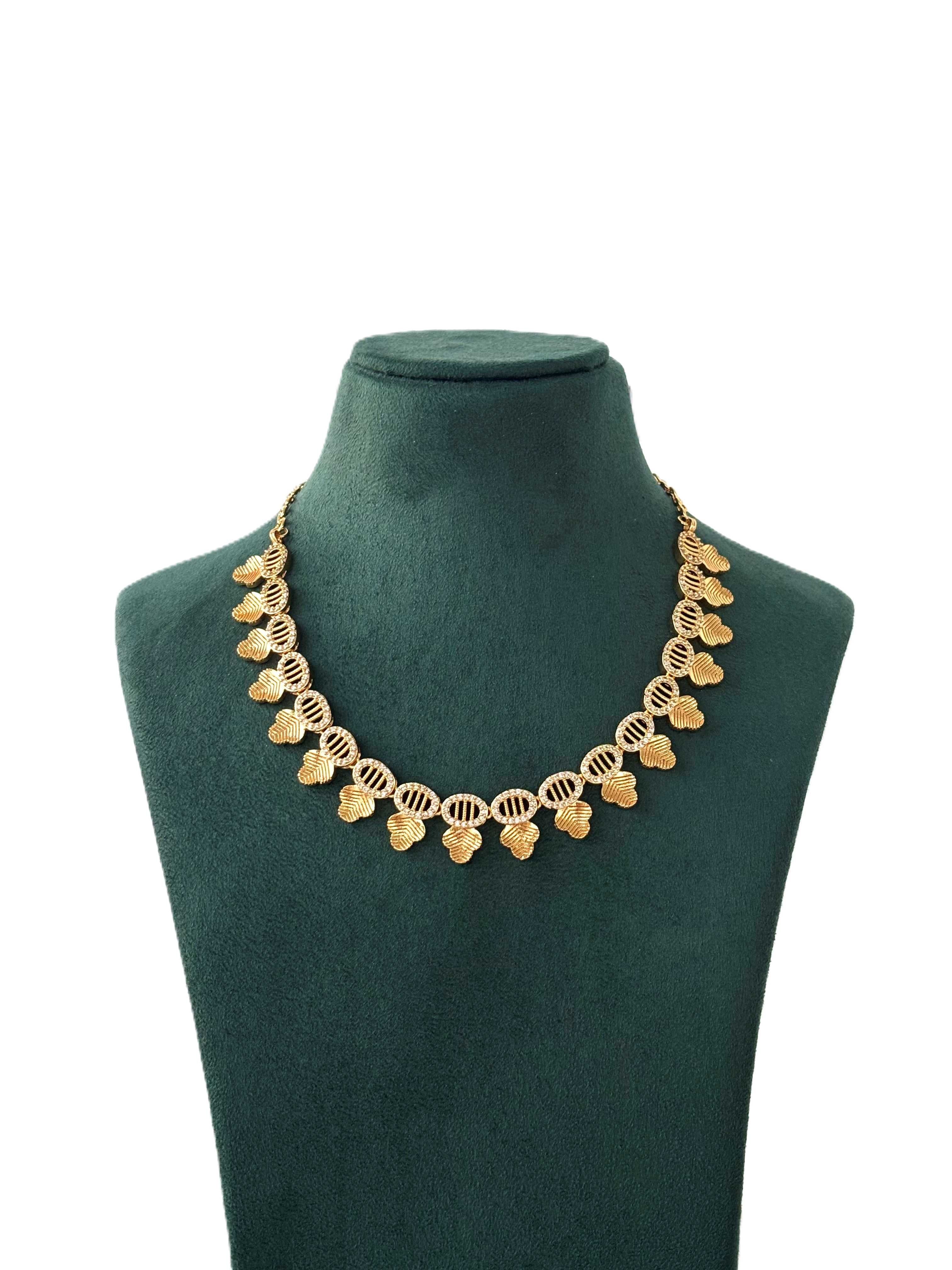 Textured AD Stone Leaf Motif Necklace