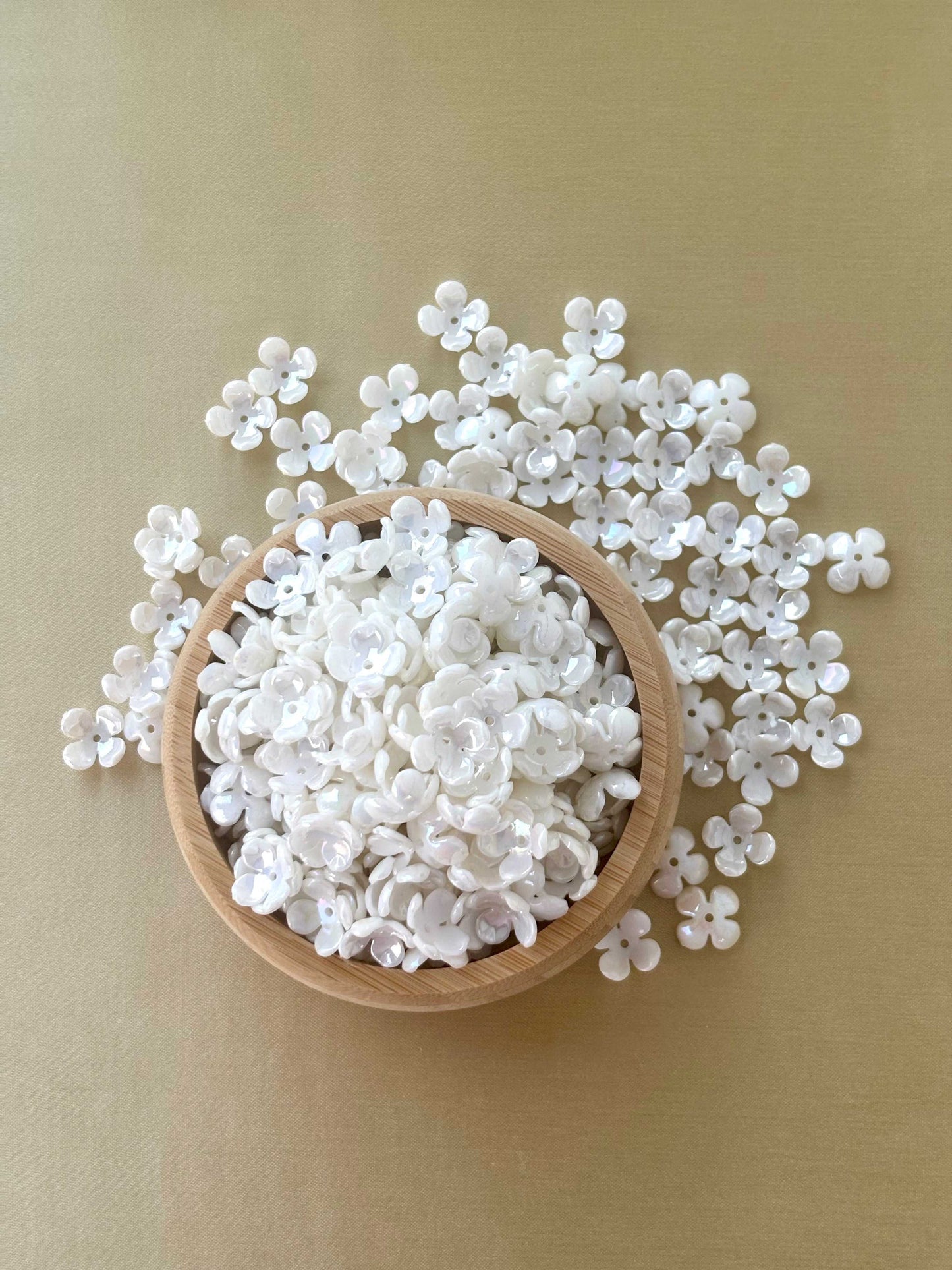 Pearlescent White Four-Petal Flower Beads