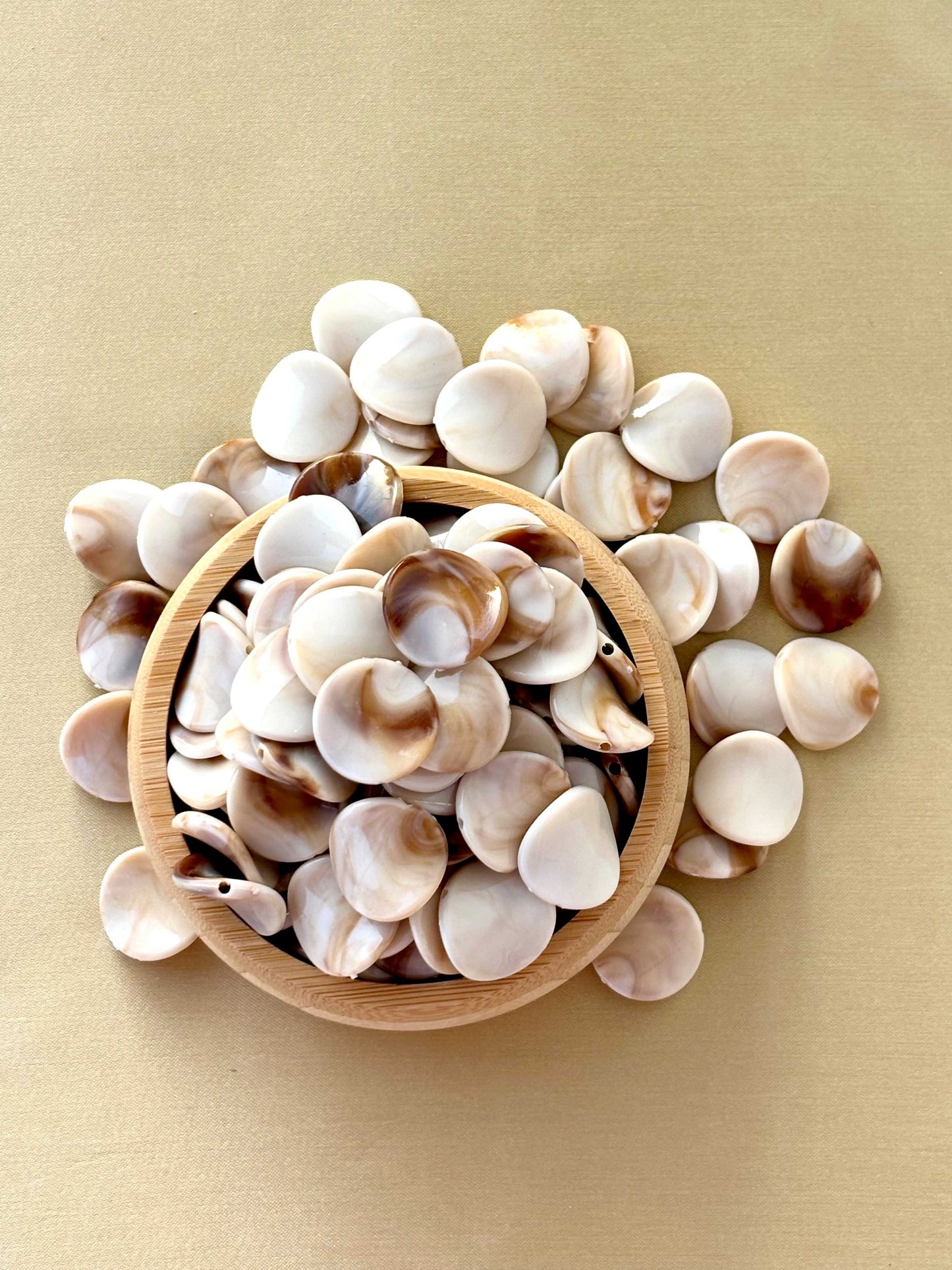 Marbled Earth Tone Curved Round Acrylic Beads