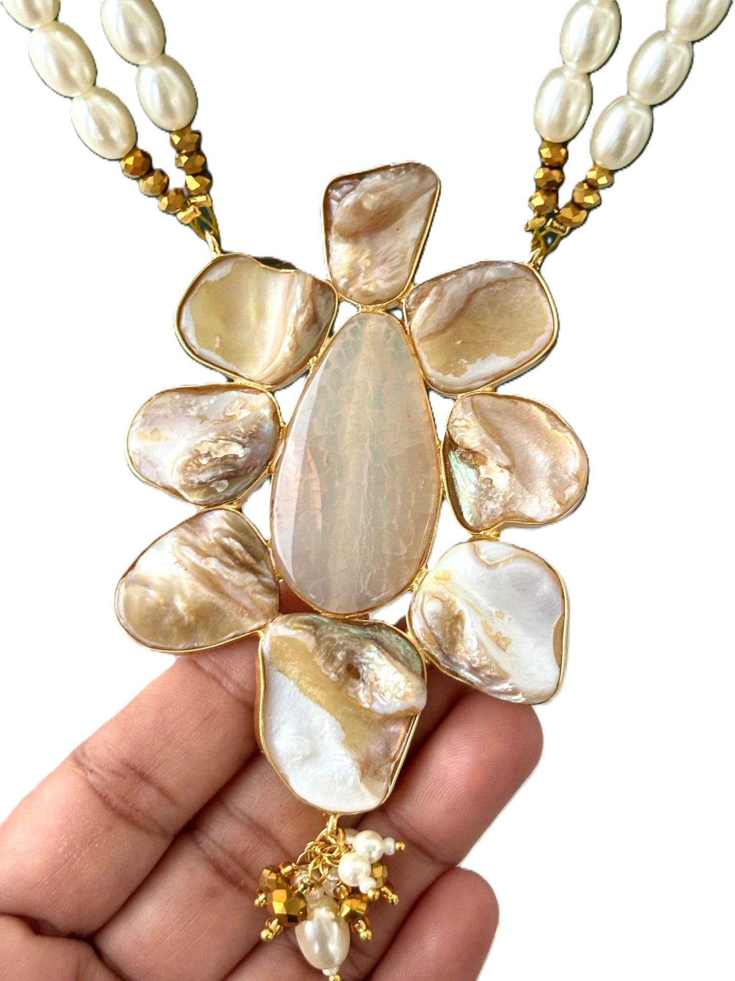 Pearl and Marbled Flower Pendant Necklace