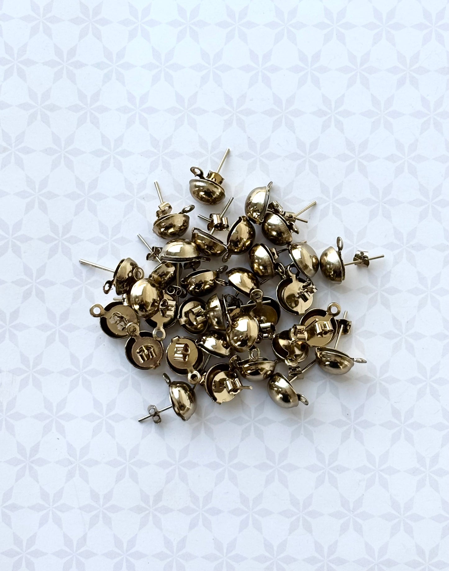 Mehandhi Color Stud Earring Bases with Loop