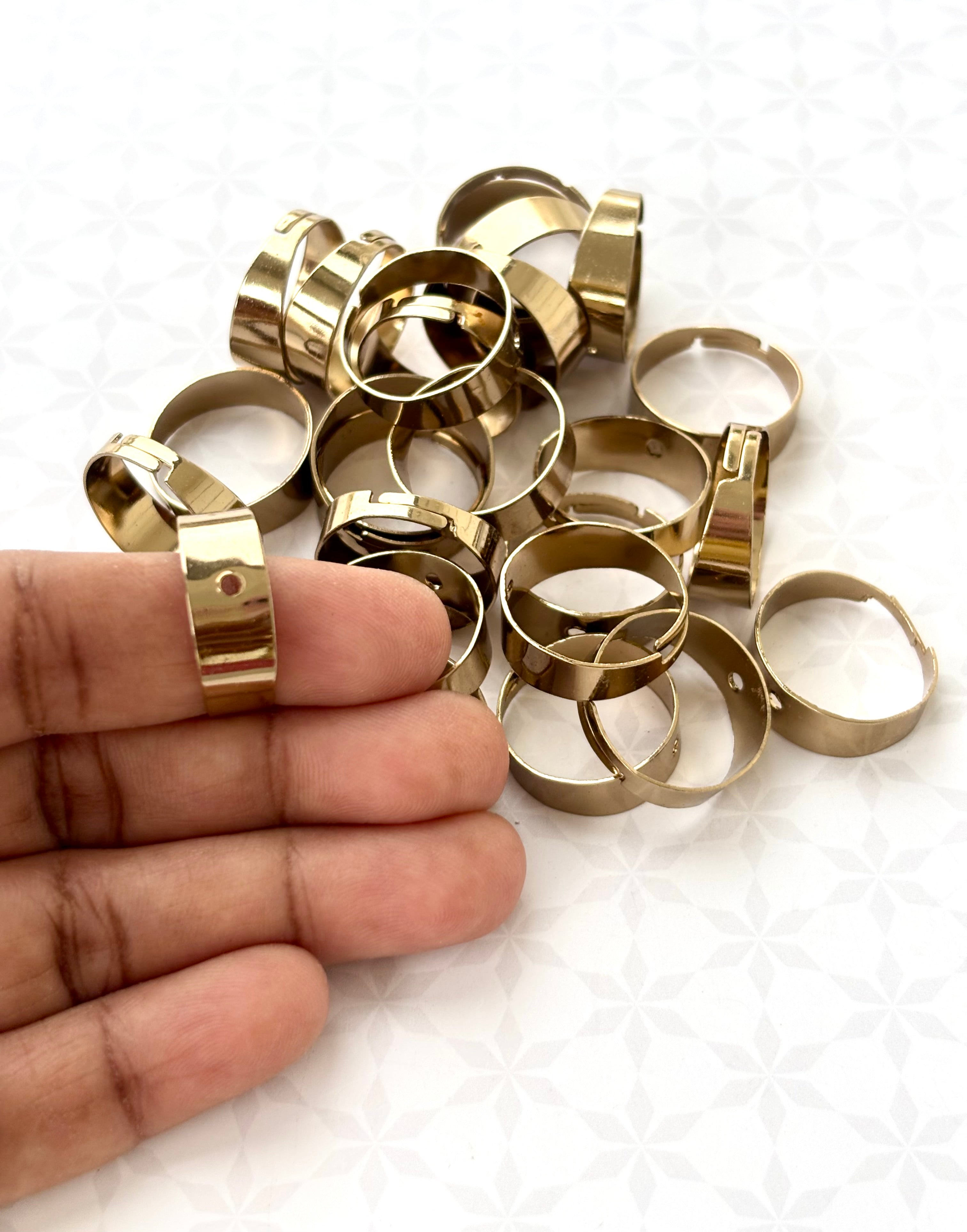 Mehandhi Color Wide Adjustable Ring Base