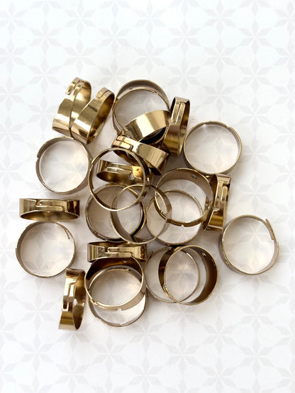 Mehandhi Color Wide Adjustable Ring Base