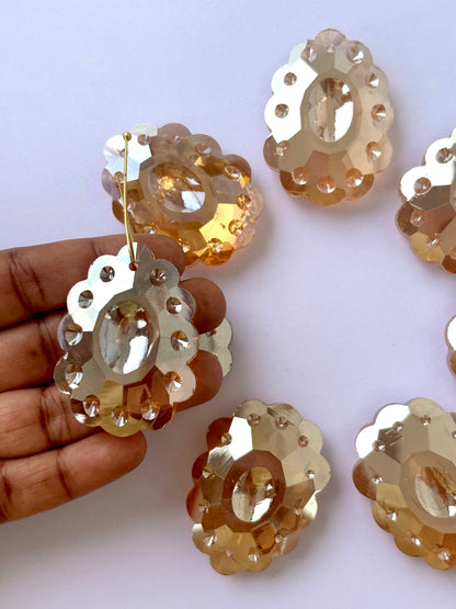 Champagne Scalloped Oval Faceted Glass Beads