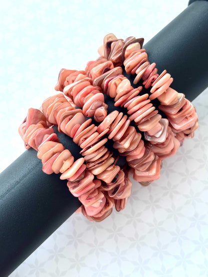 Peach Shell Chip Stretch Bracelet