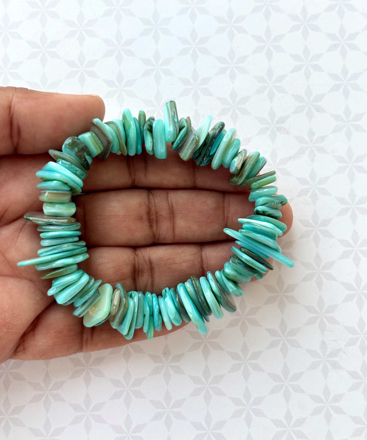 Aqua Turquoise Shell Chip Bracelet