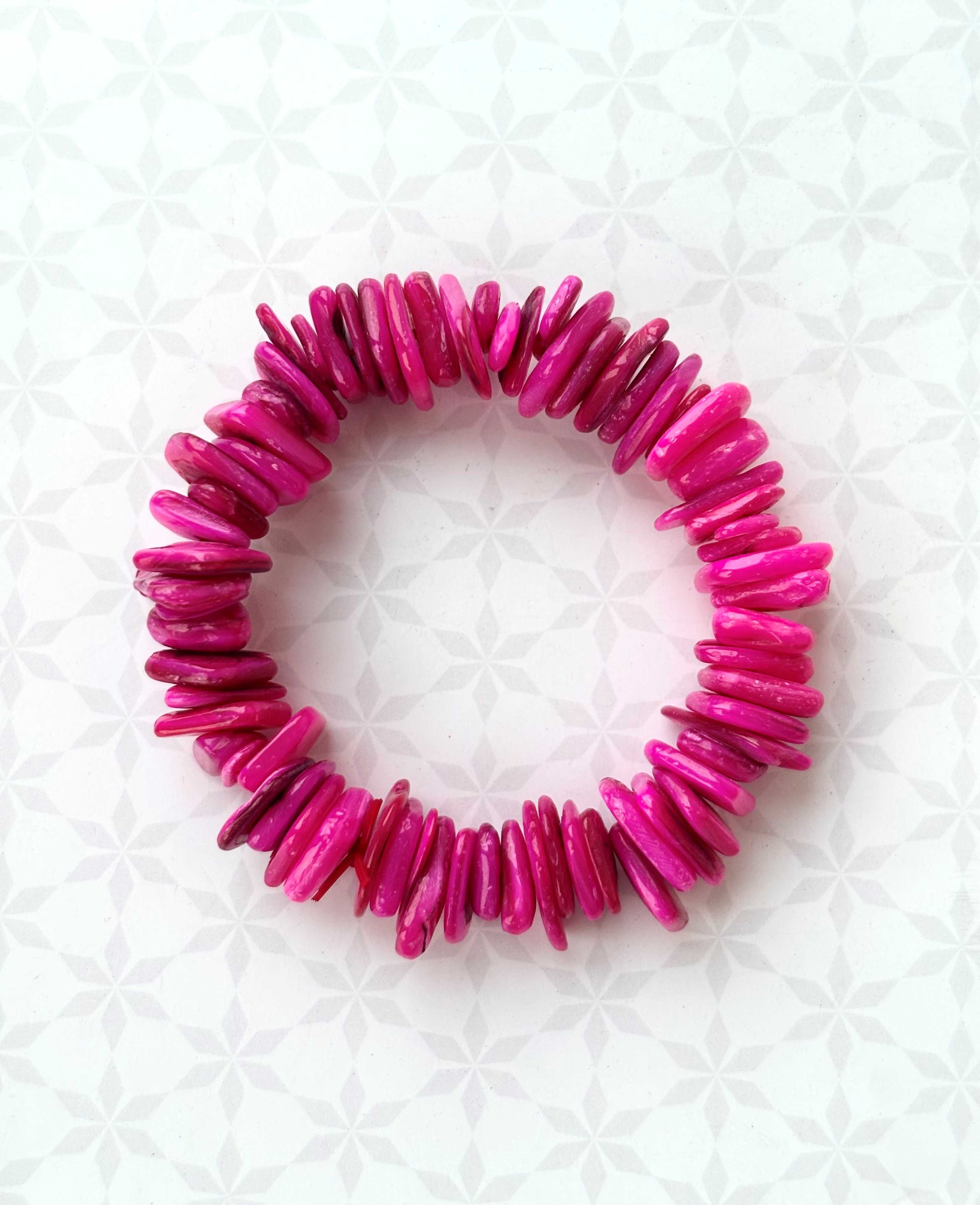 Hot Pink Shell Chip Bracelet