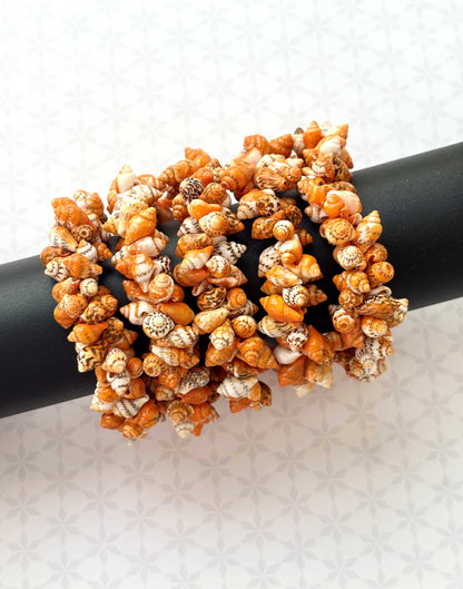 Natural Conch Shell Bead Stretch