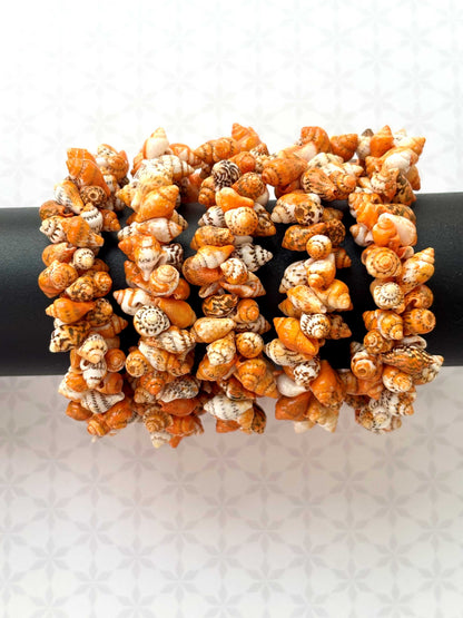 Natural Conch Shell Bead Stretch