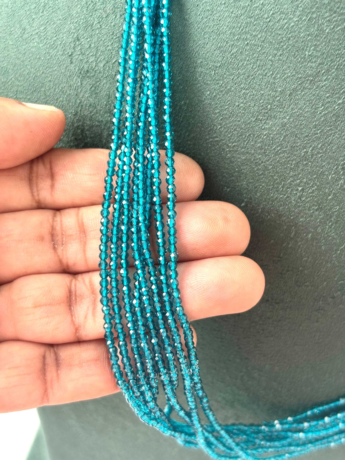 8-Layer Hydro Beads Necklace