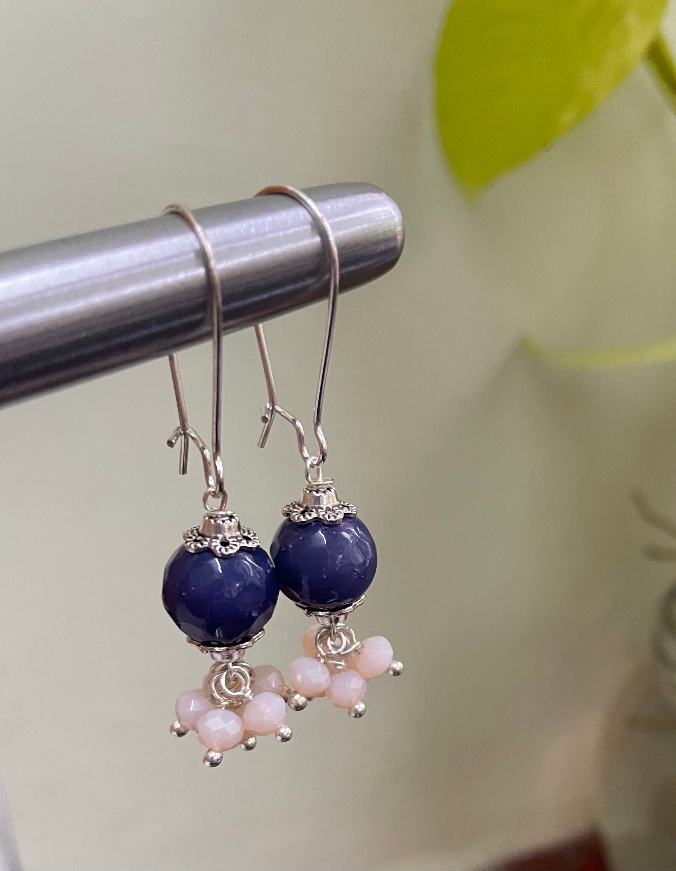 Purple Dangler